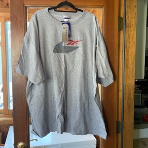 Reebok t-shirt size 3X/4X
